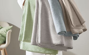 Wool Blankets & Plaids.