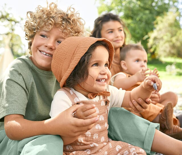 Our promise for 45 years: skin-friendly, natural & comfortable children's clothing.
