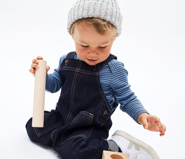 Children's clothing - skin-friendly. Naturally. Comfortable.