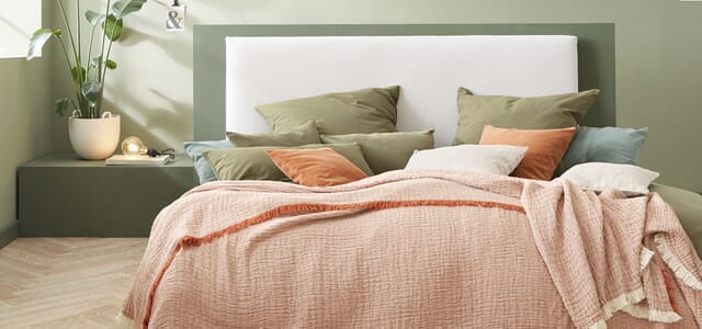 Current living trends: organic home textiles.